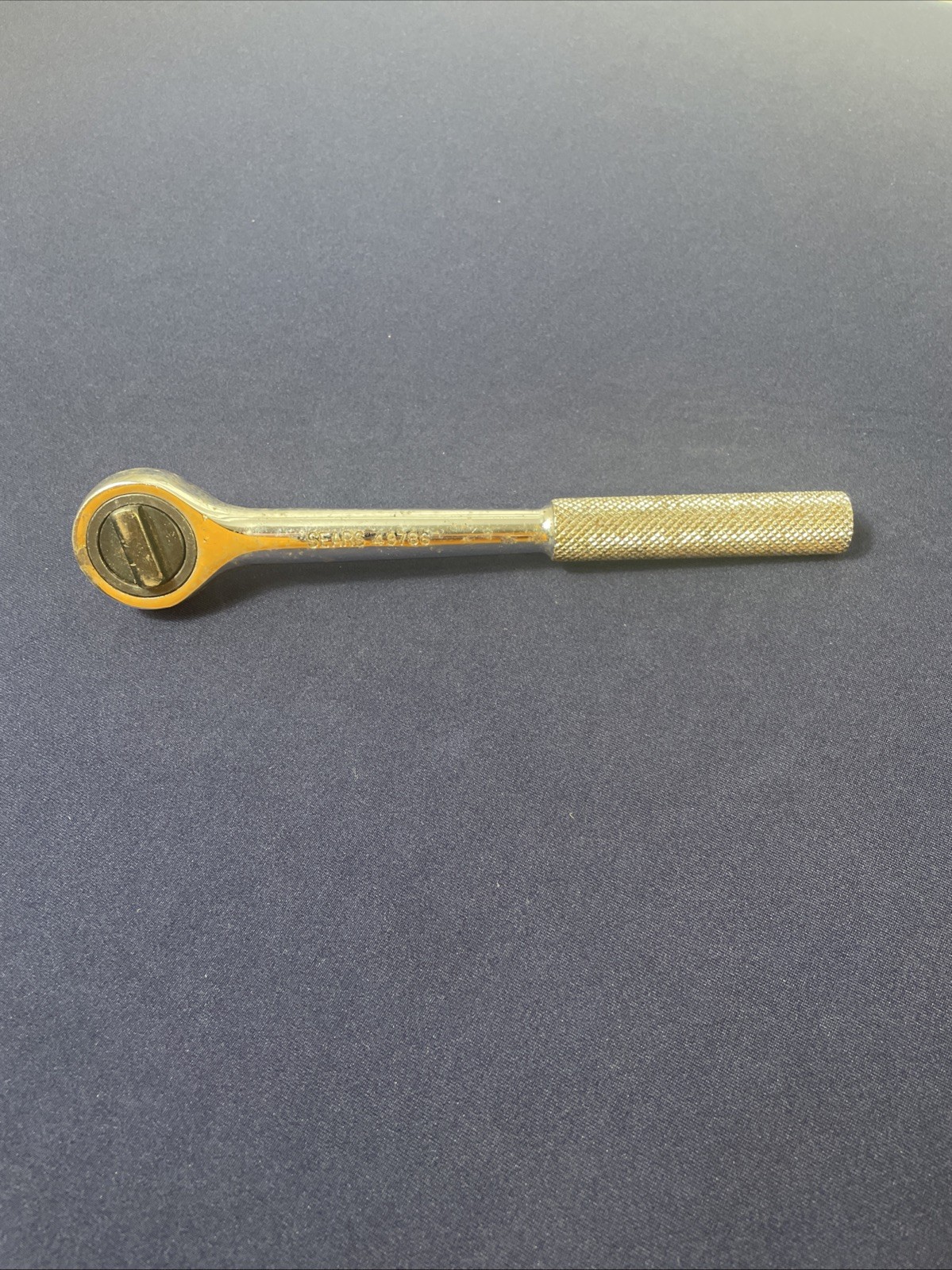 Vintage Sears 7.75″ Long Ratchet 3/8″ Drive Round Head Knurled Handle 43786