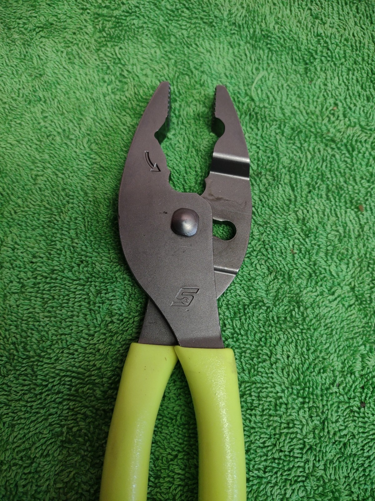 New!! Snap-on Tools USA HI-VIZ 8″ Soft Grip FlankJaw Slip-Joint Pliers HJ47ACFHV