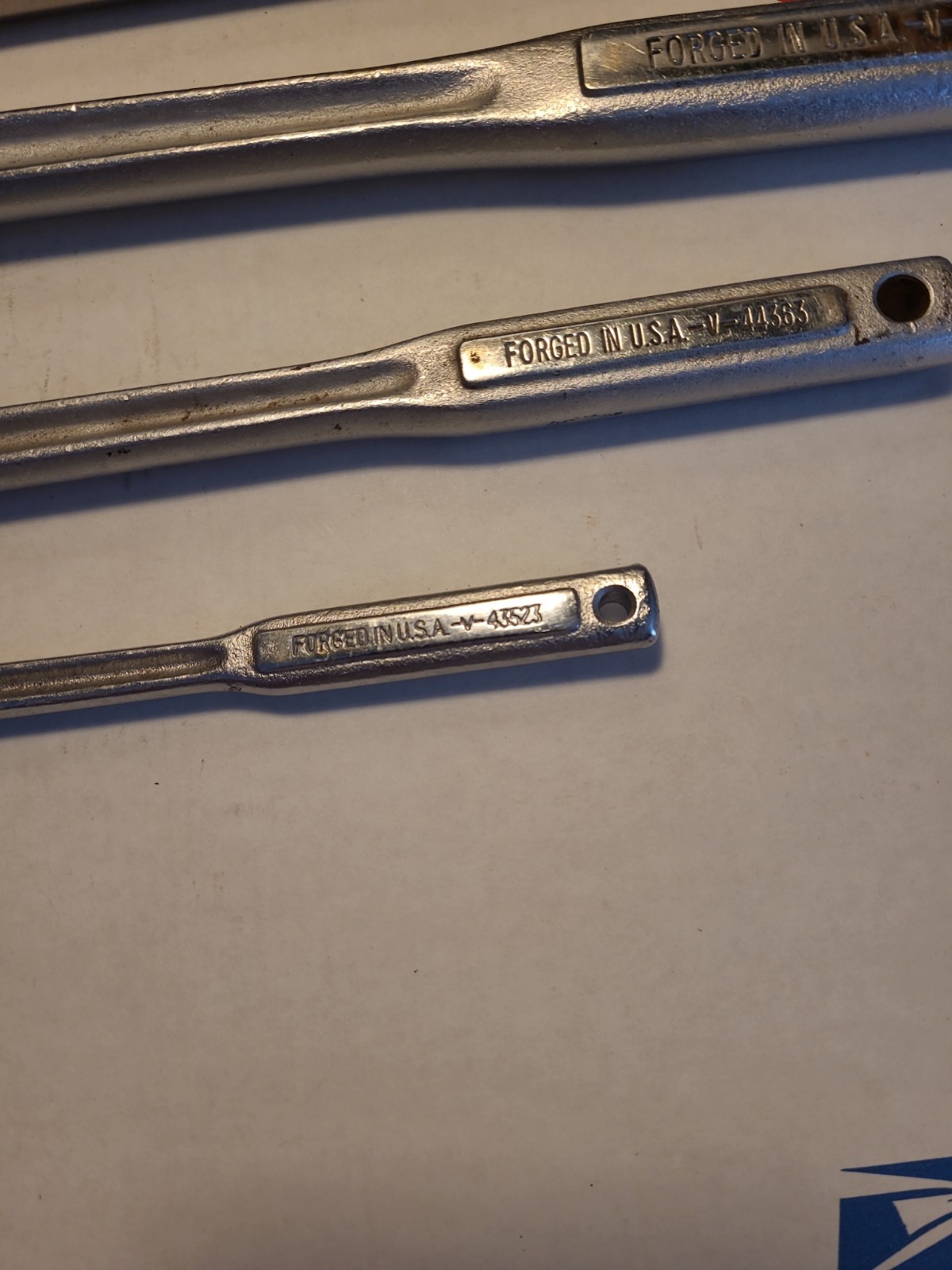 Craftsman USA 4-Piece Breaker Bar Set 1/4 + 3/8 + 1/2″ + 1/2″ long