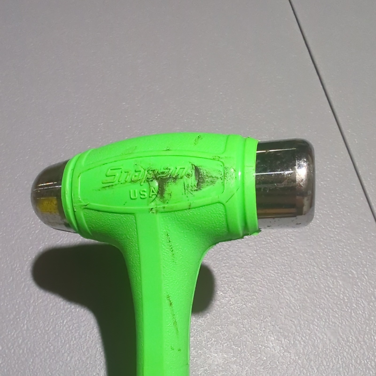 ALMOST NEW Snap OnHBBD24 Ounce Ball Peen Soft Grip Dead Blow Hammer