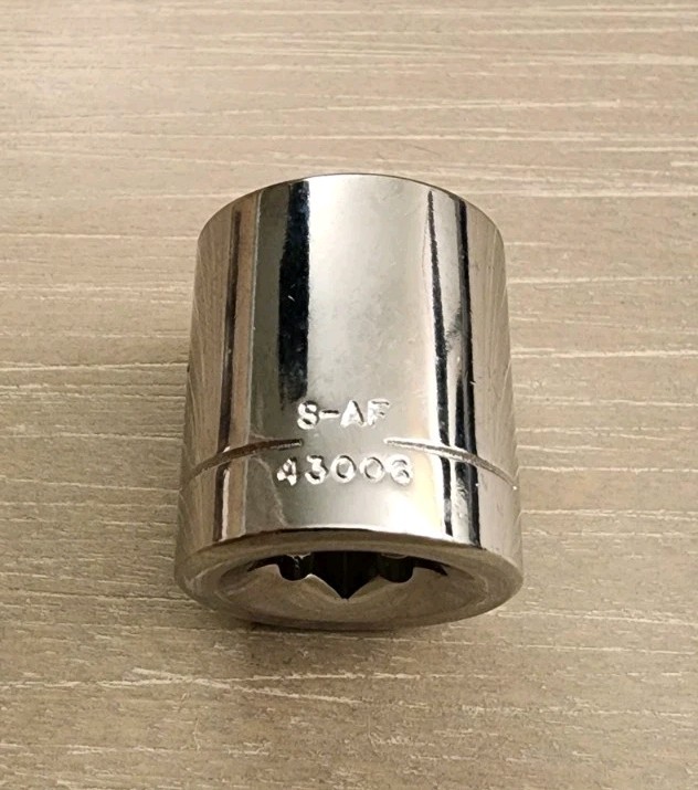 Craftsman 11/16″ Socket 6 Point 3/8″ Drive S-AF 43006