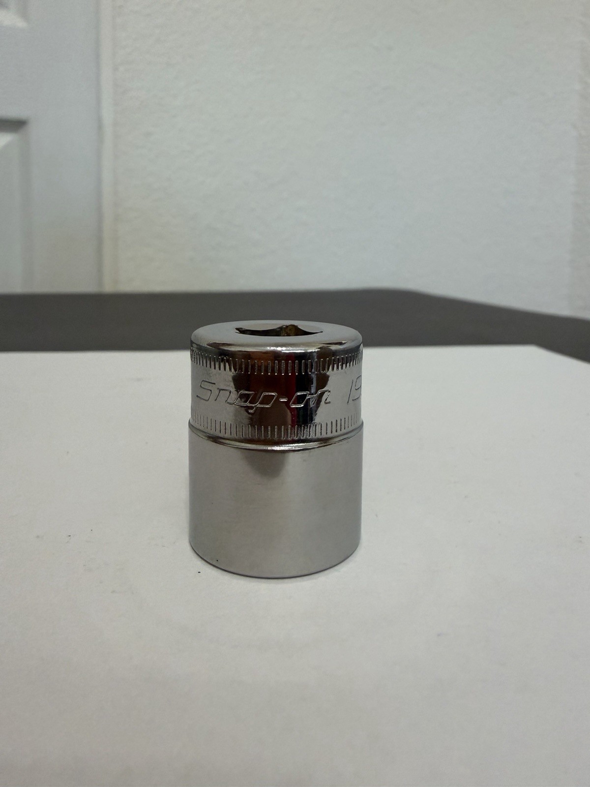 Snap On 3/8″ Drive 19MM 6PT Metric Shallow Chrome Socket USA FSM191