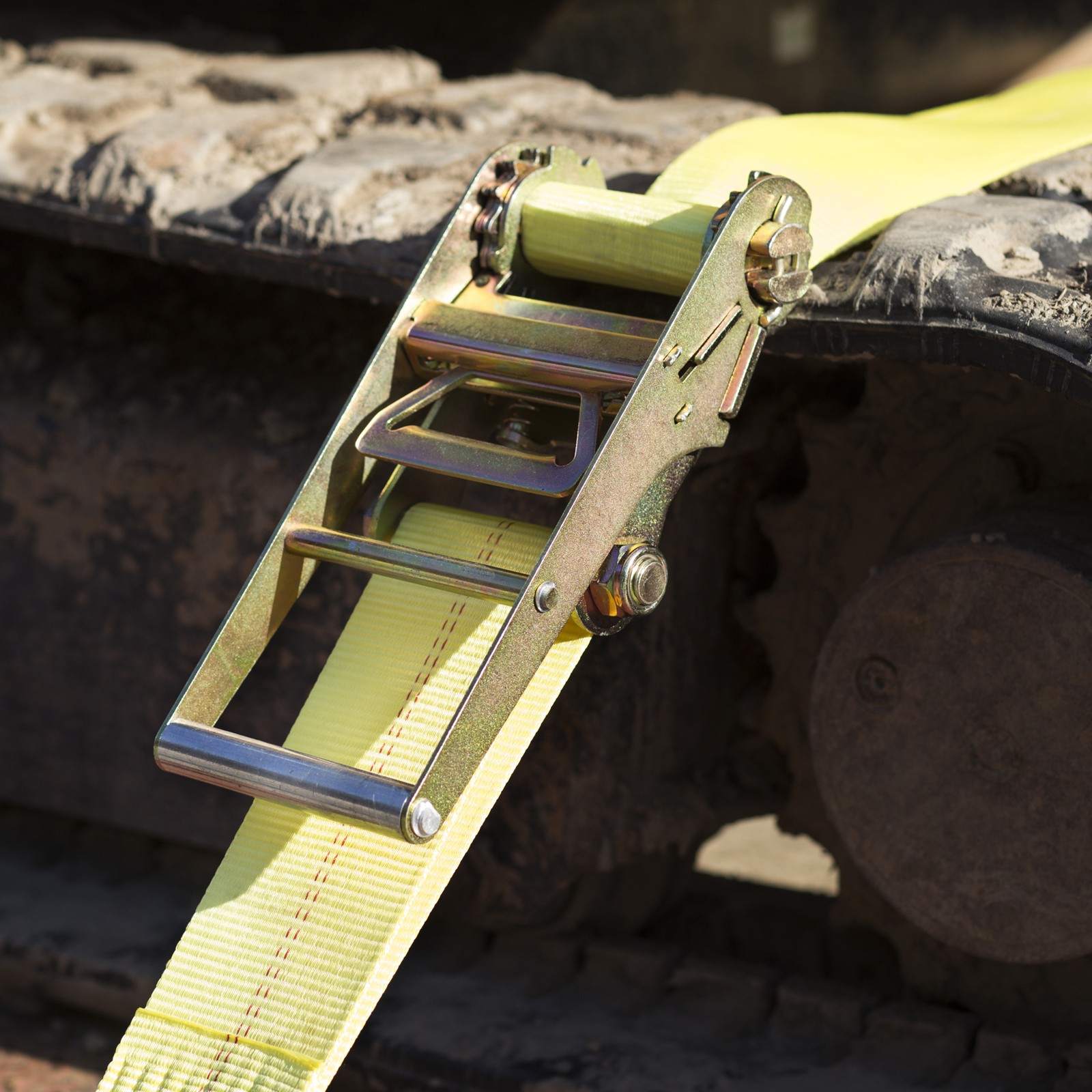 Smart Straps Commercial-Grade Ratchet Tie-Down, 15,000-lb. Breaking Strength,