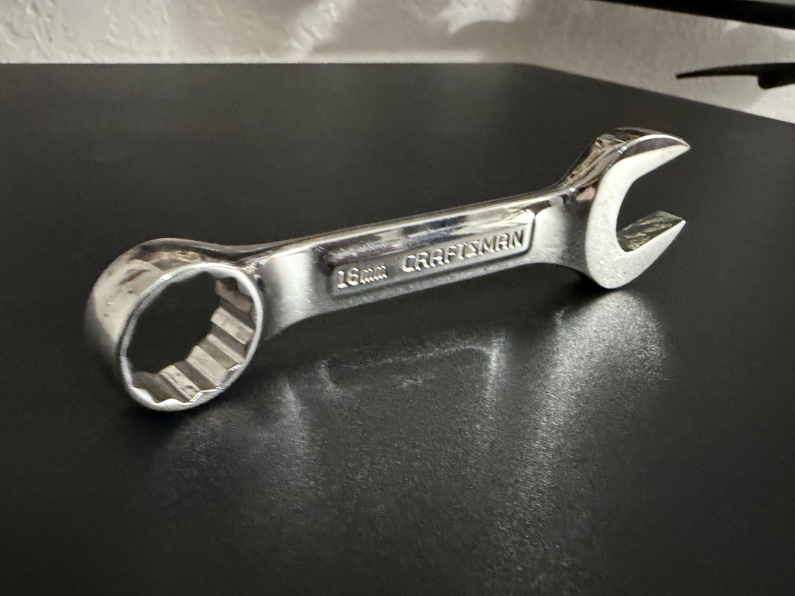 Craftsman 44119 combo wrench 18 mm 12 point stubby 5″ long