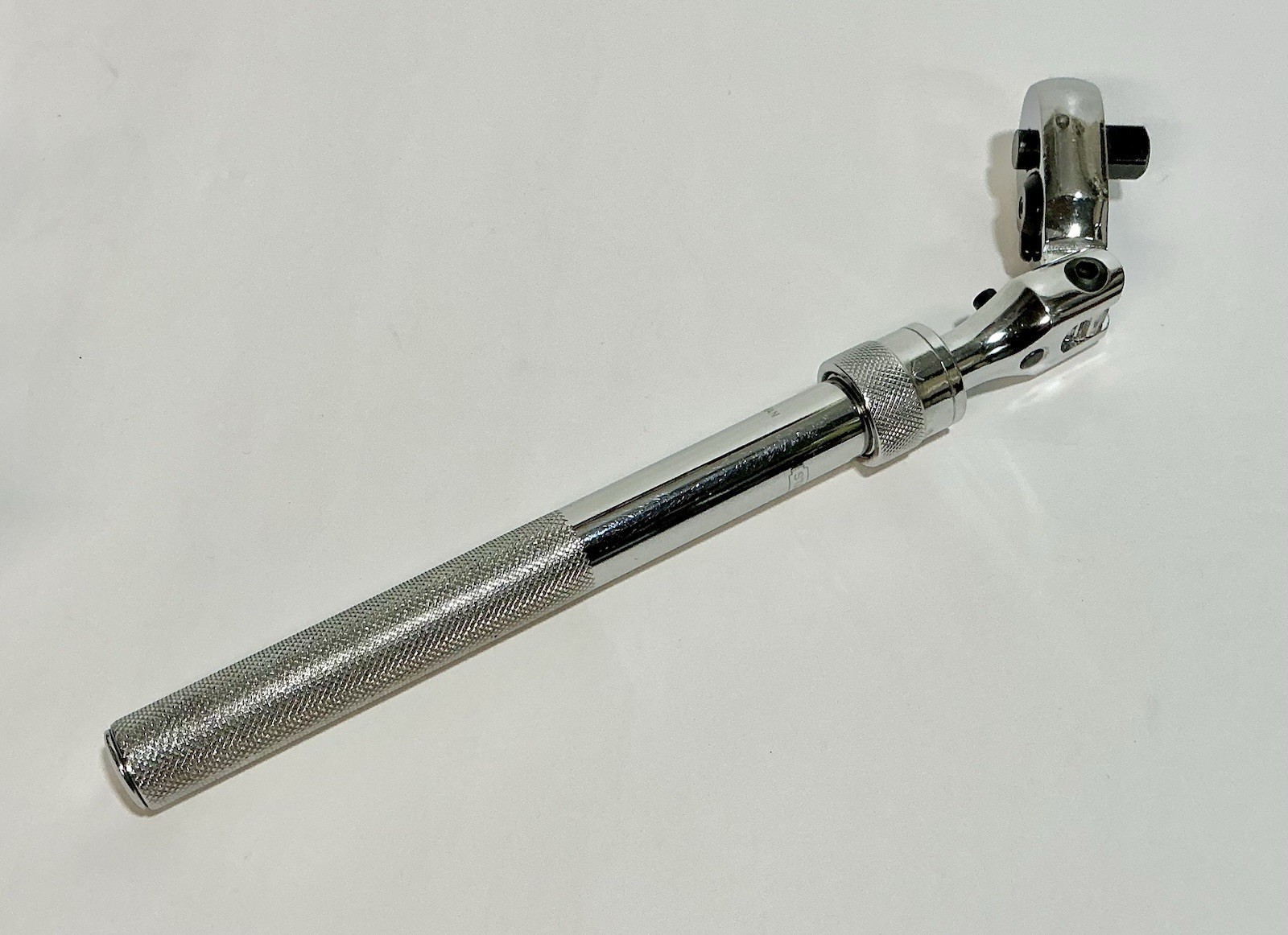 Stanley 3/8″-Drive Flex-Head Extendable Ratchet Handle 7-85-782
