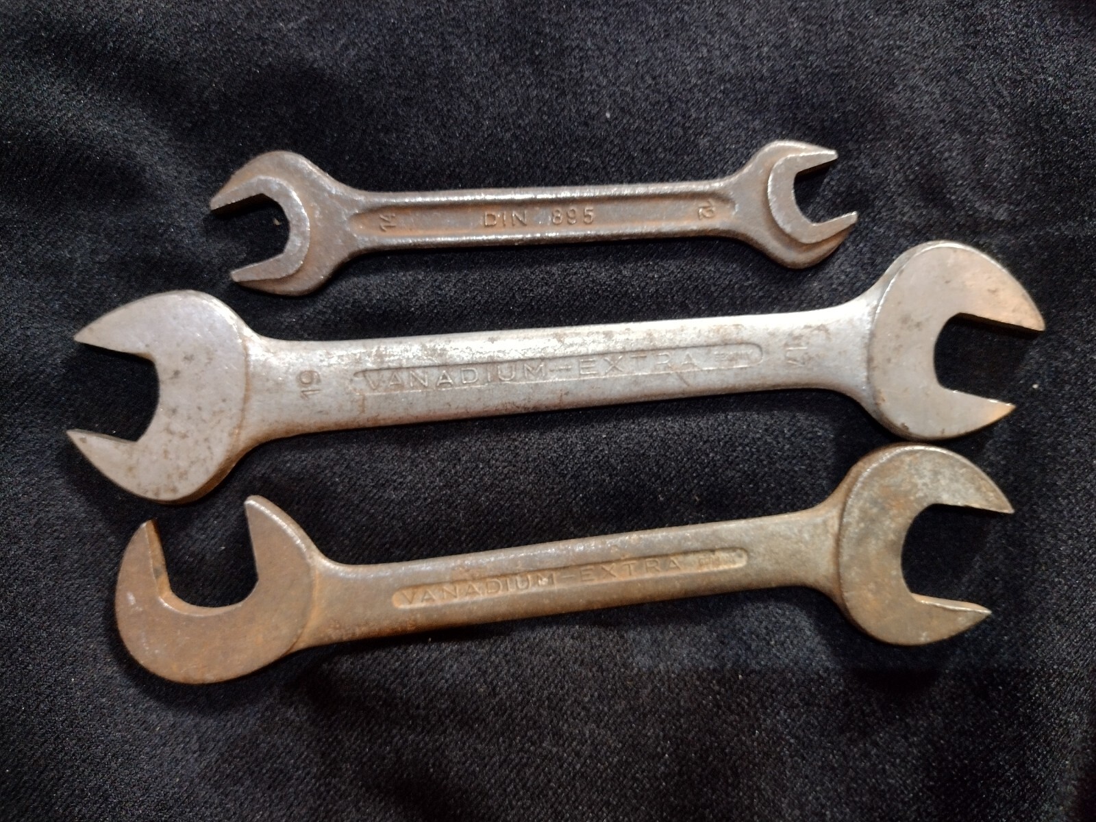 BELZER AUTOMOBILE SPANNERS: SIZE; 22×22 & 19×17 & 13X12 VINTAGE TOOL KIT