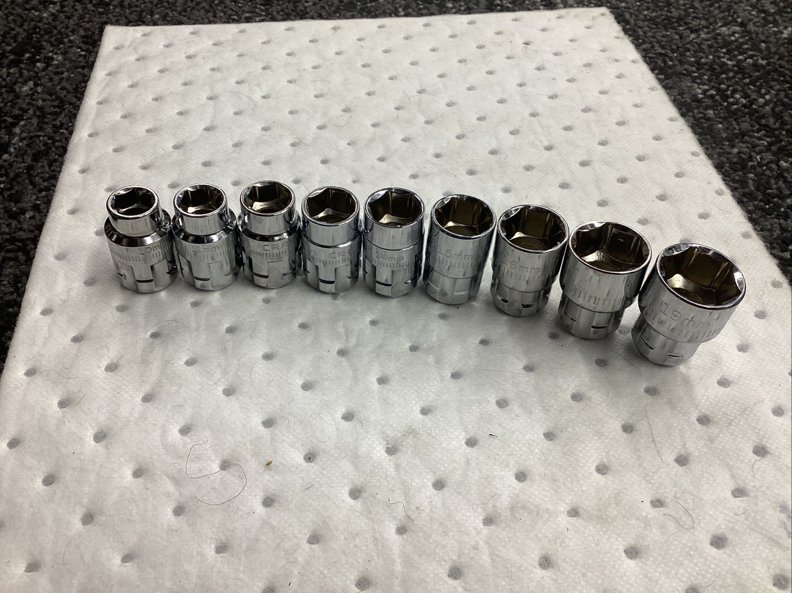 Craftsman 3/8 Inch Drive Max Axess Metric Socket Set 9 Pieces 10mm – 19mm