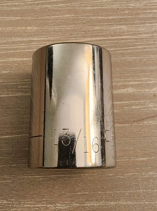 Craftsman USA 13/16″ Socket 12 Point 1/2″ Drive Inverted G 47511