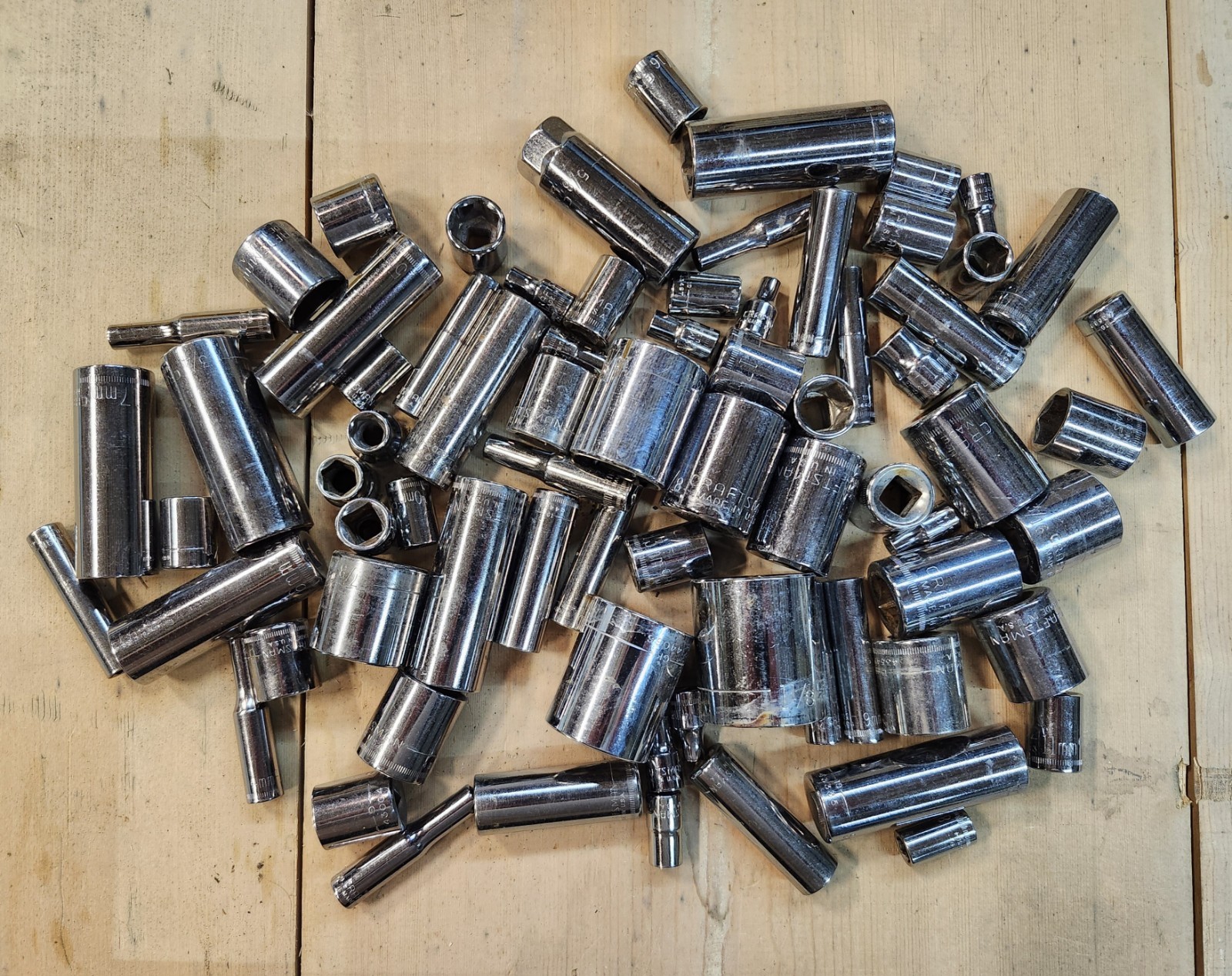 Craftsman Lot of 74 Sockets Metric & Standard 1/4, 3/8, 1/2 Deep & Shallow