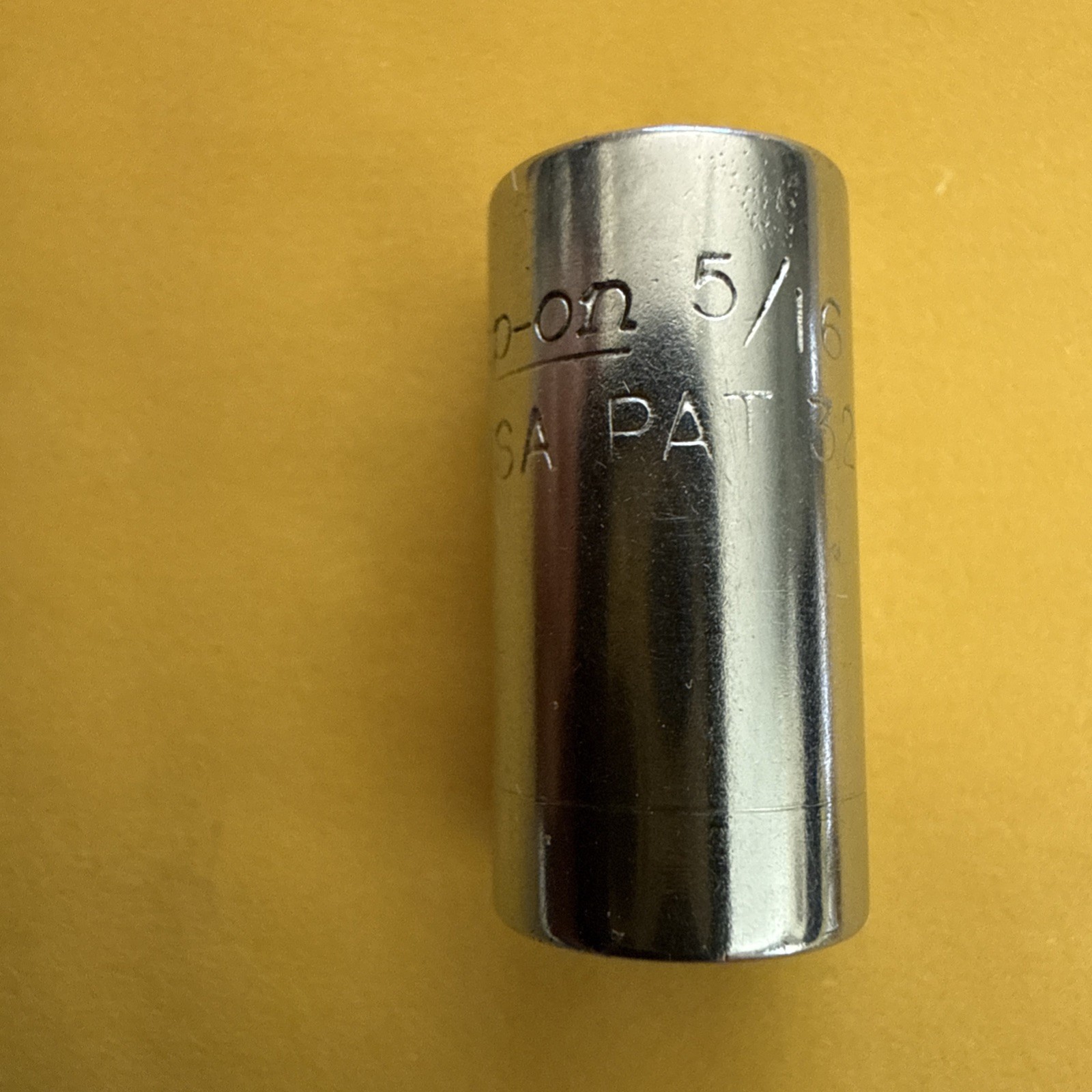 Snap On 1/4″ Ratchet TM 70 B and 5/16” Socket TMD 10. Nice Tool w/Chrome. USA