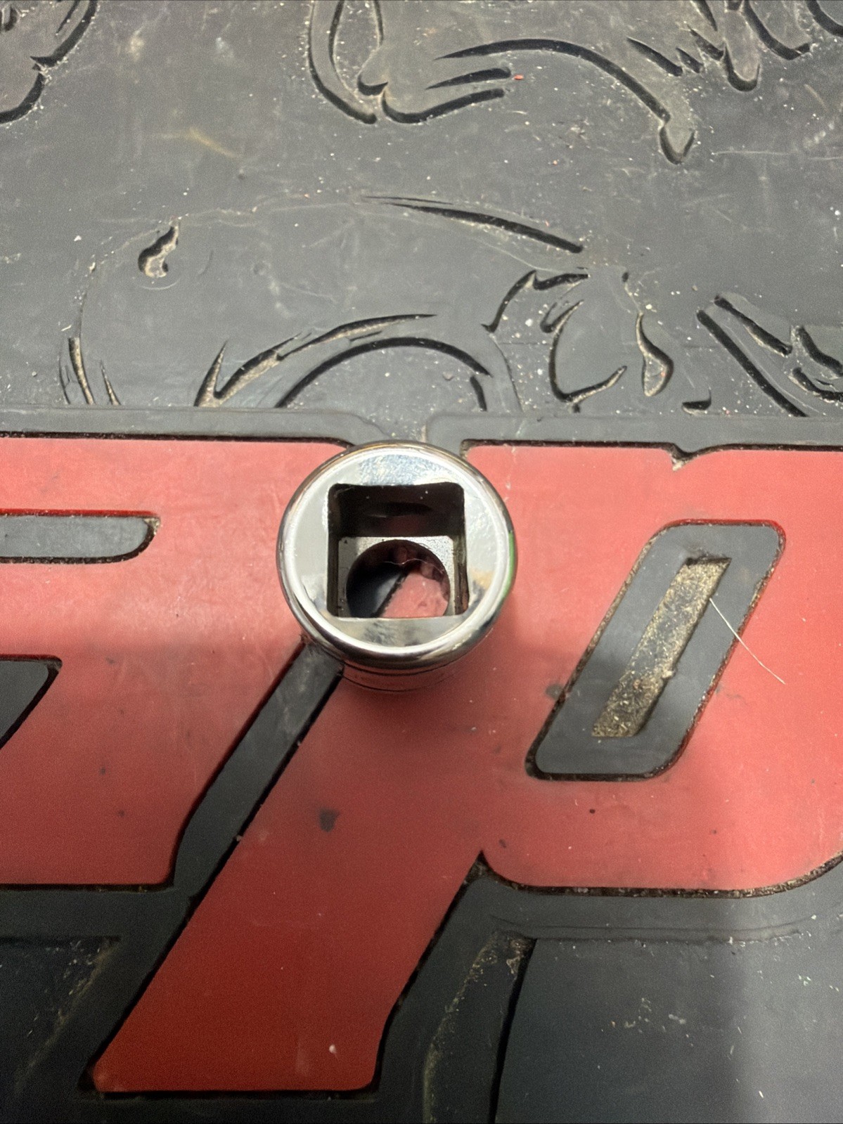 Snap-on Tools F121 3/8″- 3/8″ Drive 12pt. Chrome Socket USA