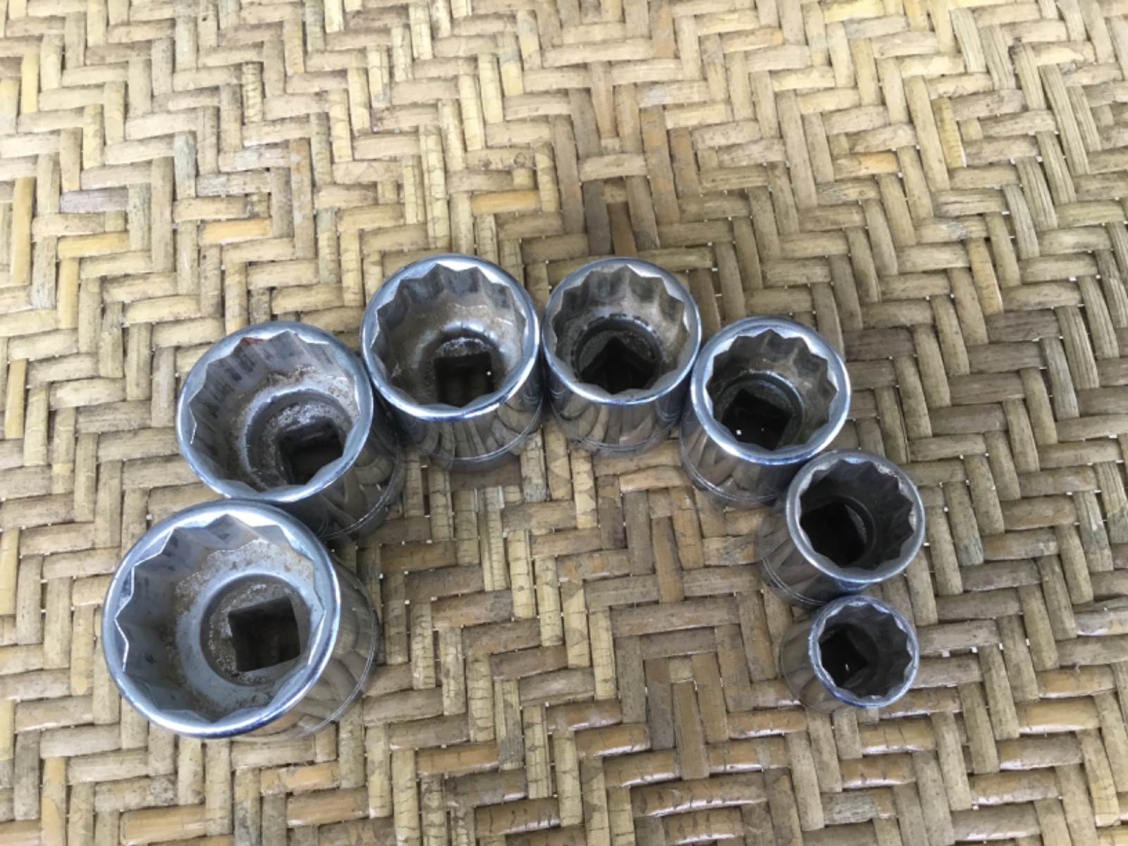 VTG Armstrong USA 1/2″ Dr. SAE Shallow 12pt Socket Set 3/4- 1-1/4″, 3/8″ Dr 5/8″