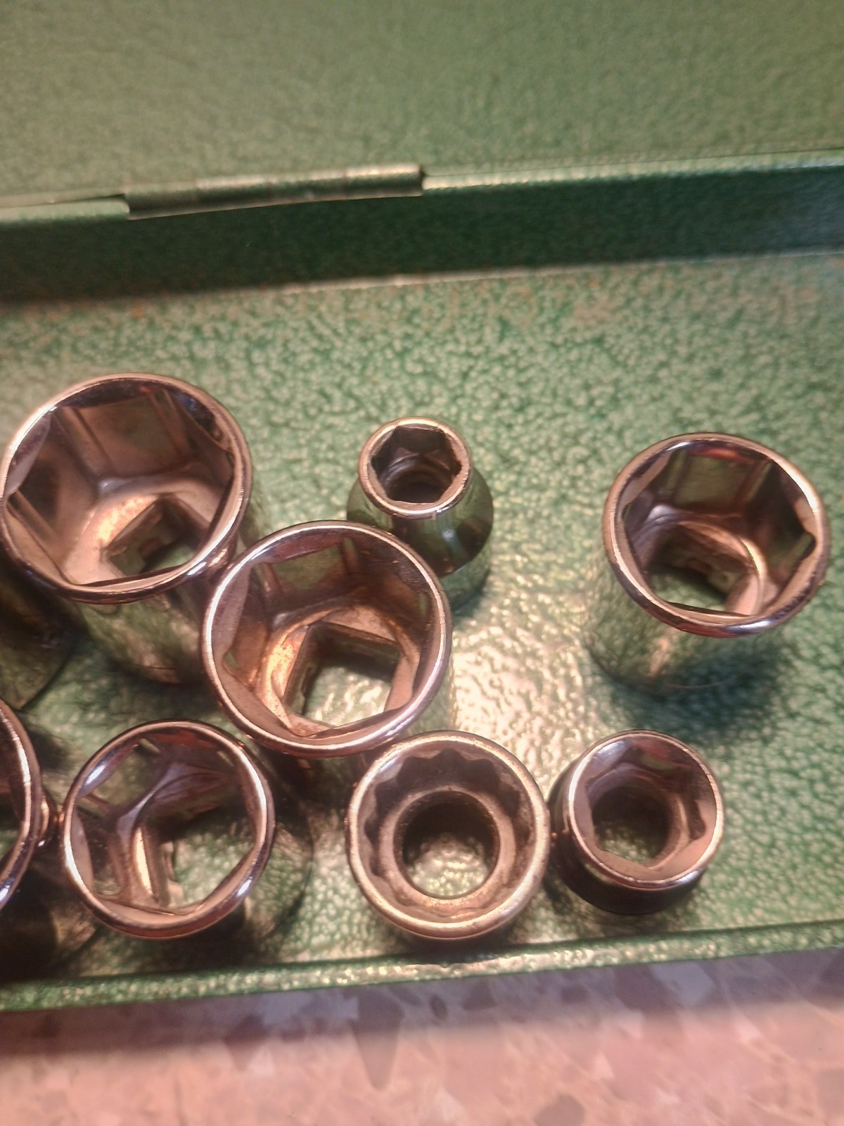 9- CRAFTSMAN 3/8″ DRIVE 6 PT AND 12 PT MIXED SAE SOCKETS- SEE PHOTOS FOR SIZES