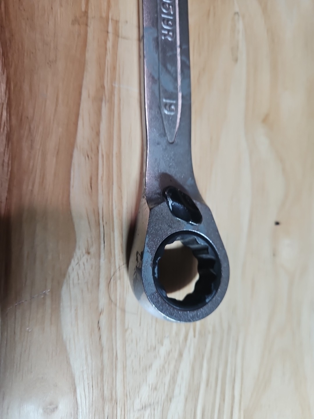 Teng 600519R Ratchet Combination Spanner 19mm
