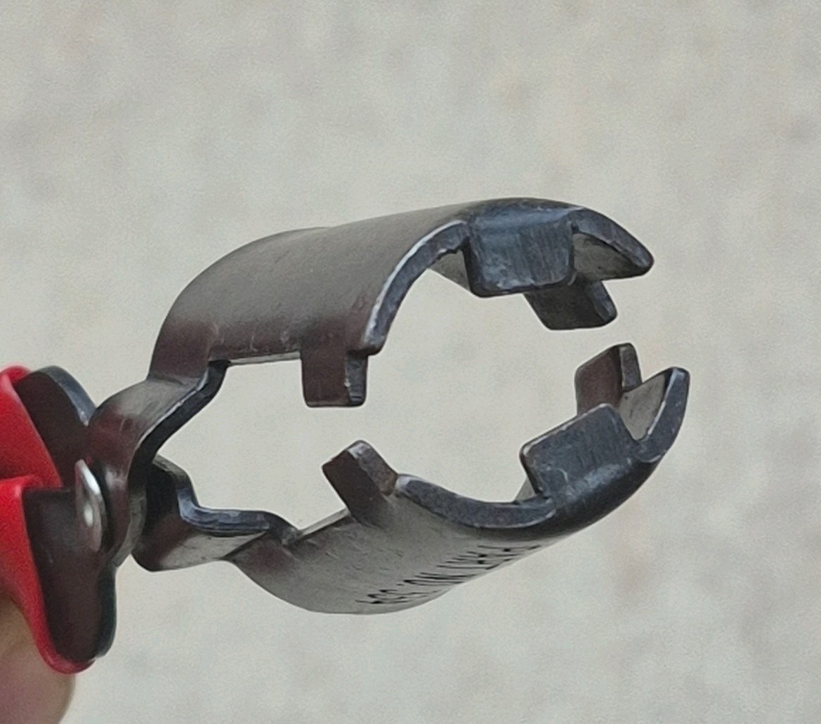 Vintage Thexton No. 334 Spark Plug Wire Puller Pliers Automotive Tool USA Made