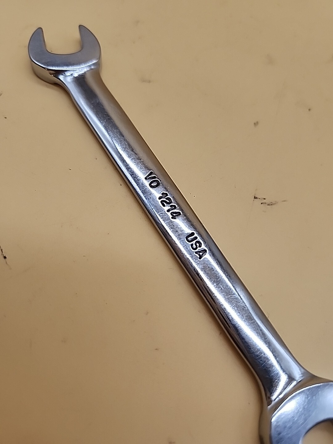Snap-on Tools VO1214 3/8″ x 7/16″ SAE standard open end chrome wrench USA