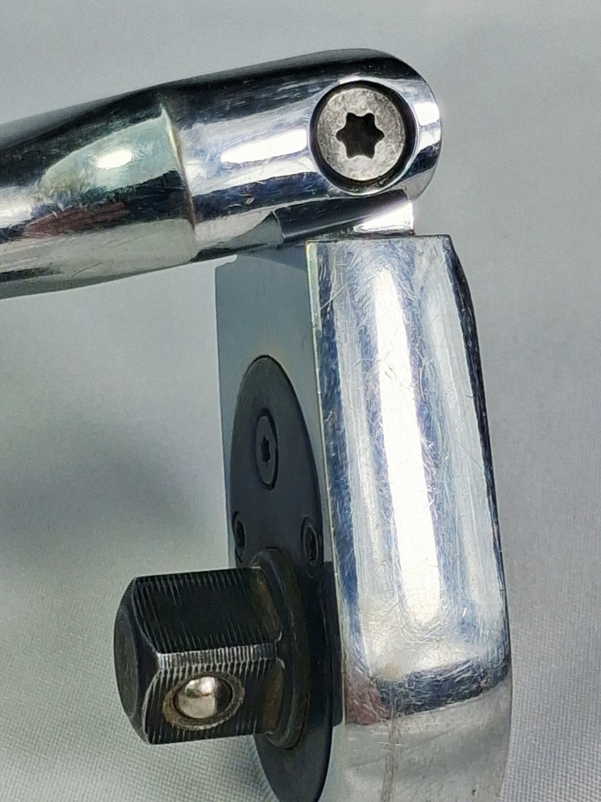 Pittsburgh Professional Series Flex Head Quick Release Ratchet Chrome Comfort…