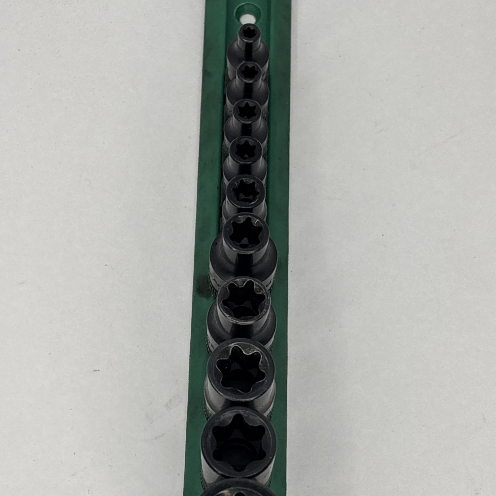 Gearwrench External Torx Socket Set 1/4″ 3/8″ 1/2″ Drive 10Pc W/ rail