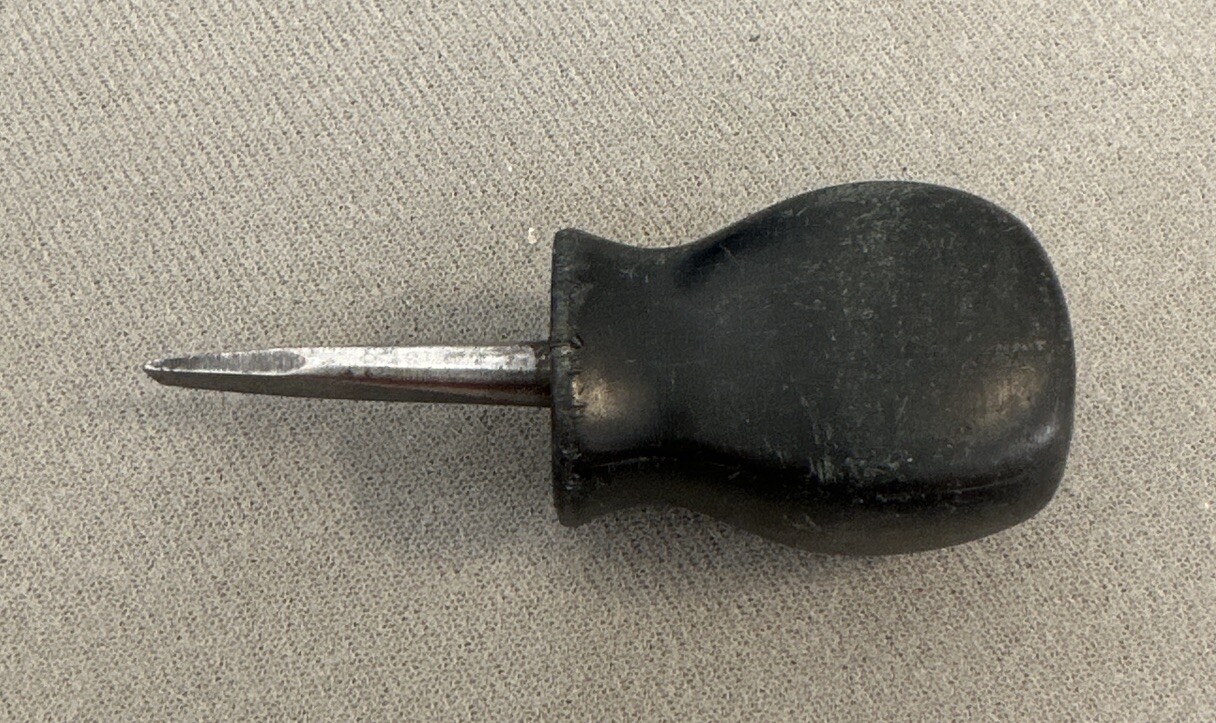 Snap On Tools USA SSD1 1/4″ Blade 1-1/4 inch Shank Stubby Screwdriver