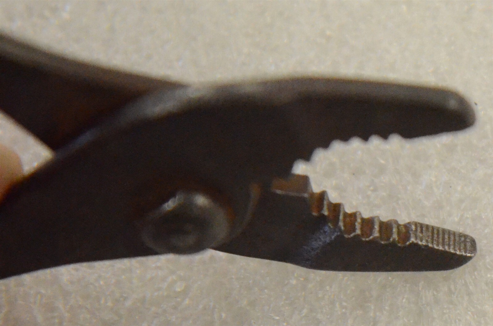 Vintage CRESCENT Tools Thin Nose Slip Joint Pliers L25 Jamestown NY U.S.A. Used
