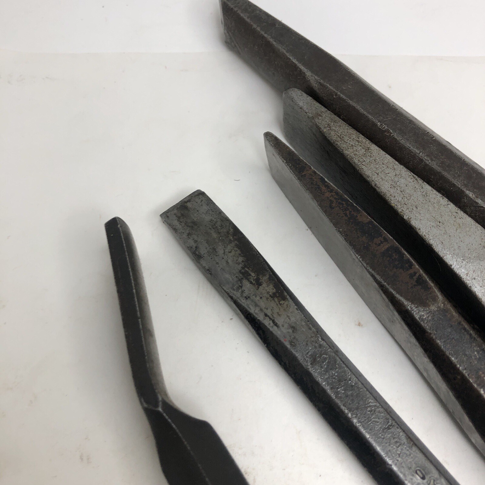 (5) Mix Lot of Craftsman-Williams-Bonney-Proto-Mac Tools Cold Chisel Chisels Set