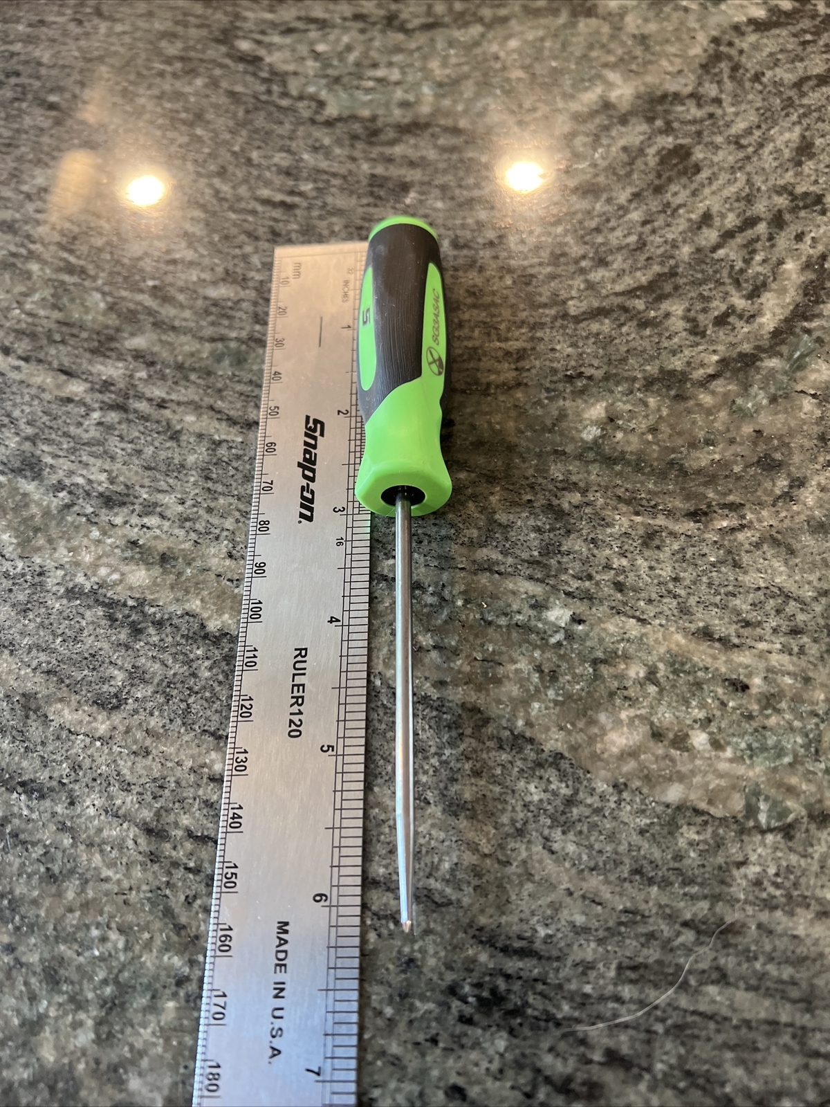 Snap On sg3asacg mini awl with soft grip handle green
