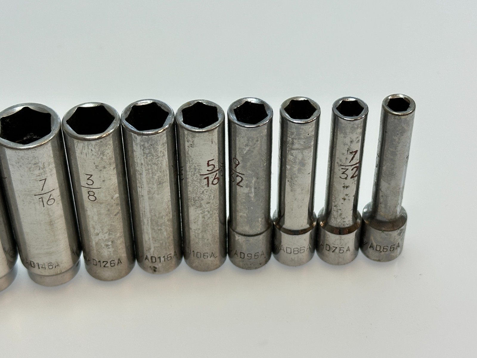 Matco Tools USA 10pc SAE 3/16″ to 9/16″ Deep Chrome Socket Set, 1/4″ Drive 6 PT.
