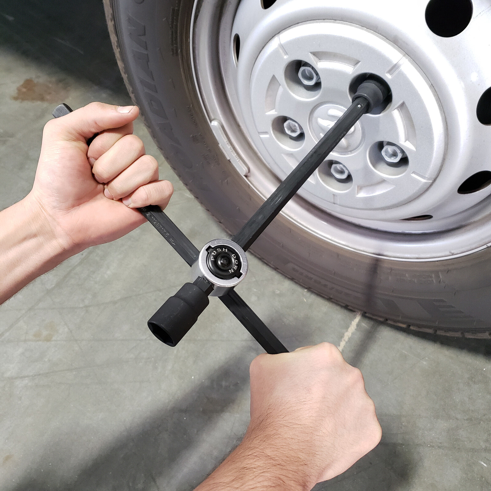 4 Way Adjustable Cross Wrench Remove Install Lug Nuts Wheel – 17mm 19mm 21mm Hex