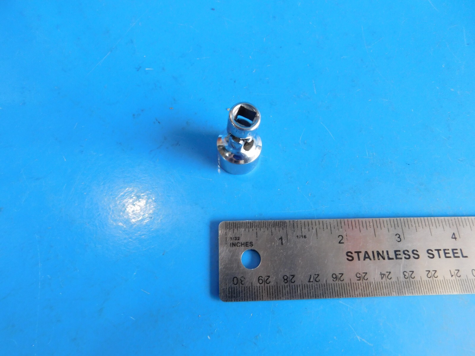 USED ,SNAP ON » 9/16 IN. » 1/4 IN. DR. UNIVERSAL, 12 POINT SOCKET #TMU181