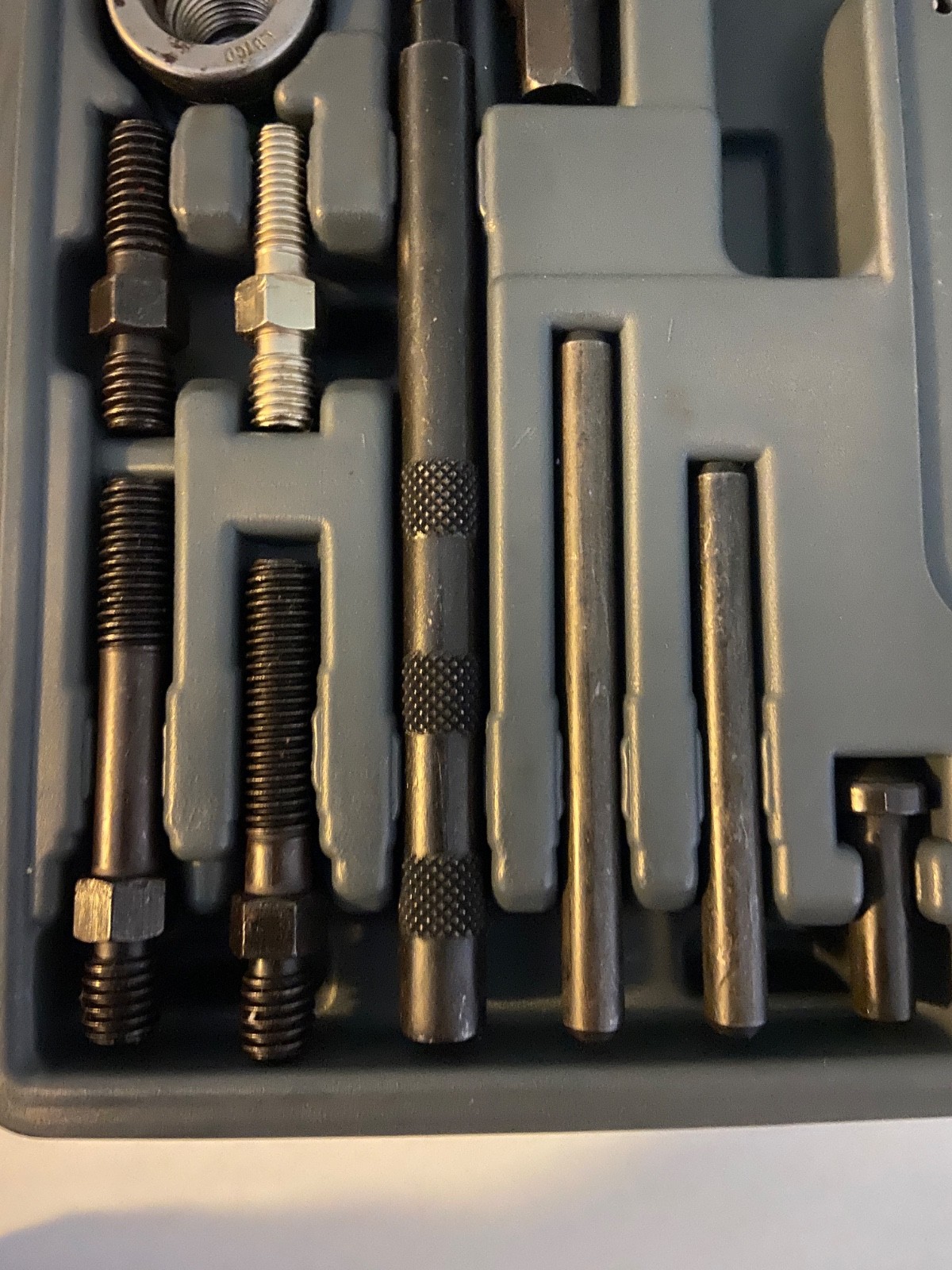 Matco Tools PP390 “No Slip” Pulley Puller/Installer Kit – Complete in Case