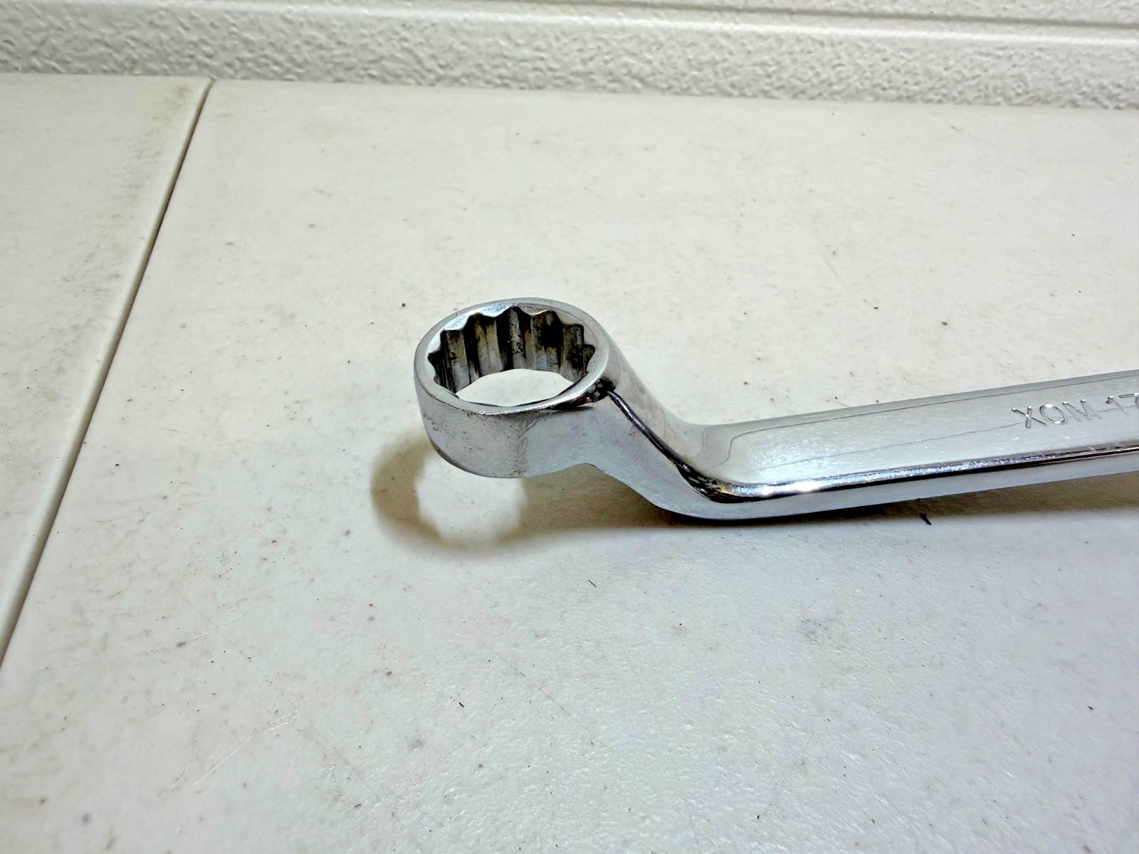 Snap On XOM1719 Metric 12 Point Double Box End 17mm / 19mm Deep Offset Wrench