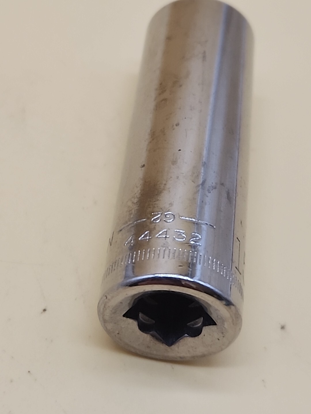 Craftsman Tools 3/8” Drive Deep Well Socket Metric 15mm G2 44432 USA