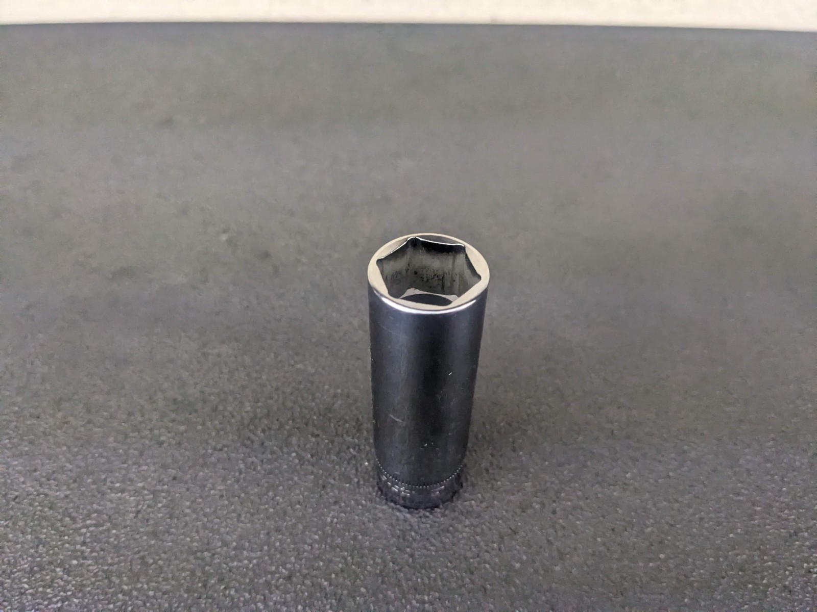 #av455 Snap-on Tools NEW 3/8″ Drive 17mm 6-point Deep Socket SFSM17