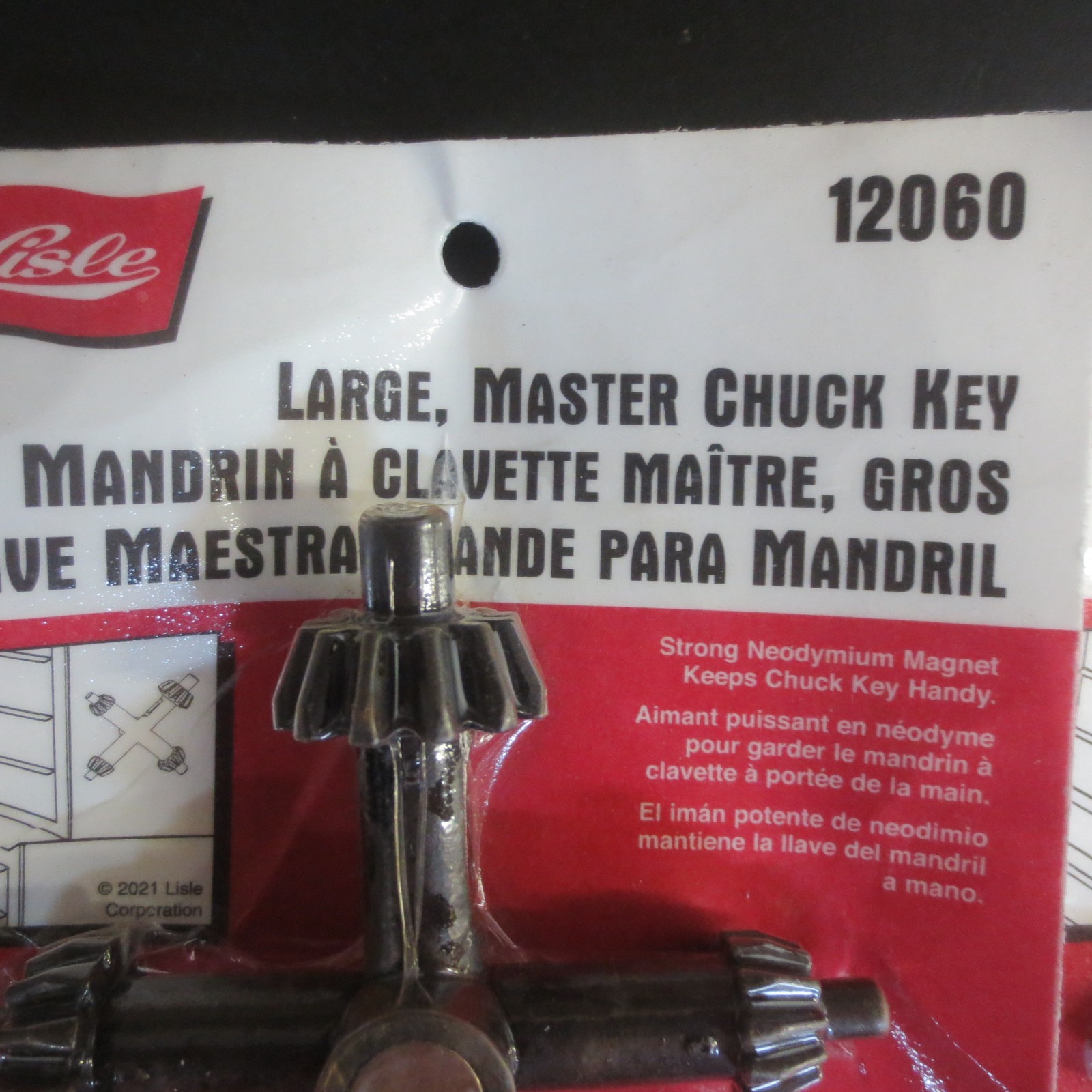 Lisle 12050 Small or 12060 Large Magnetic Chuck Key