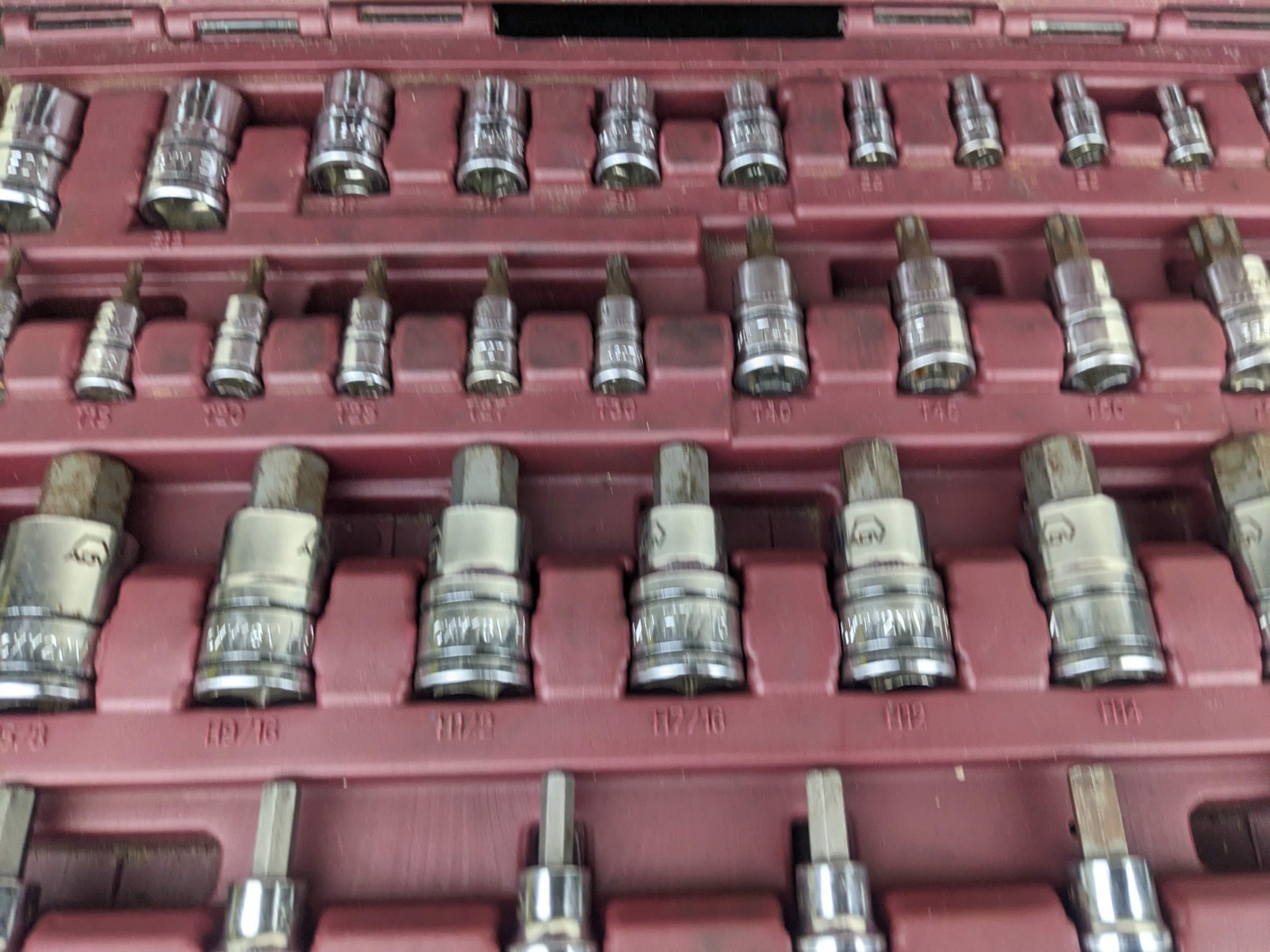 #bo767 Matco Tools 75 Piece Master ADV Hex/Torx Bit Socket Set Model SBS75VA