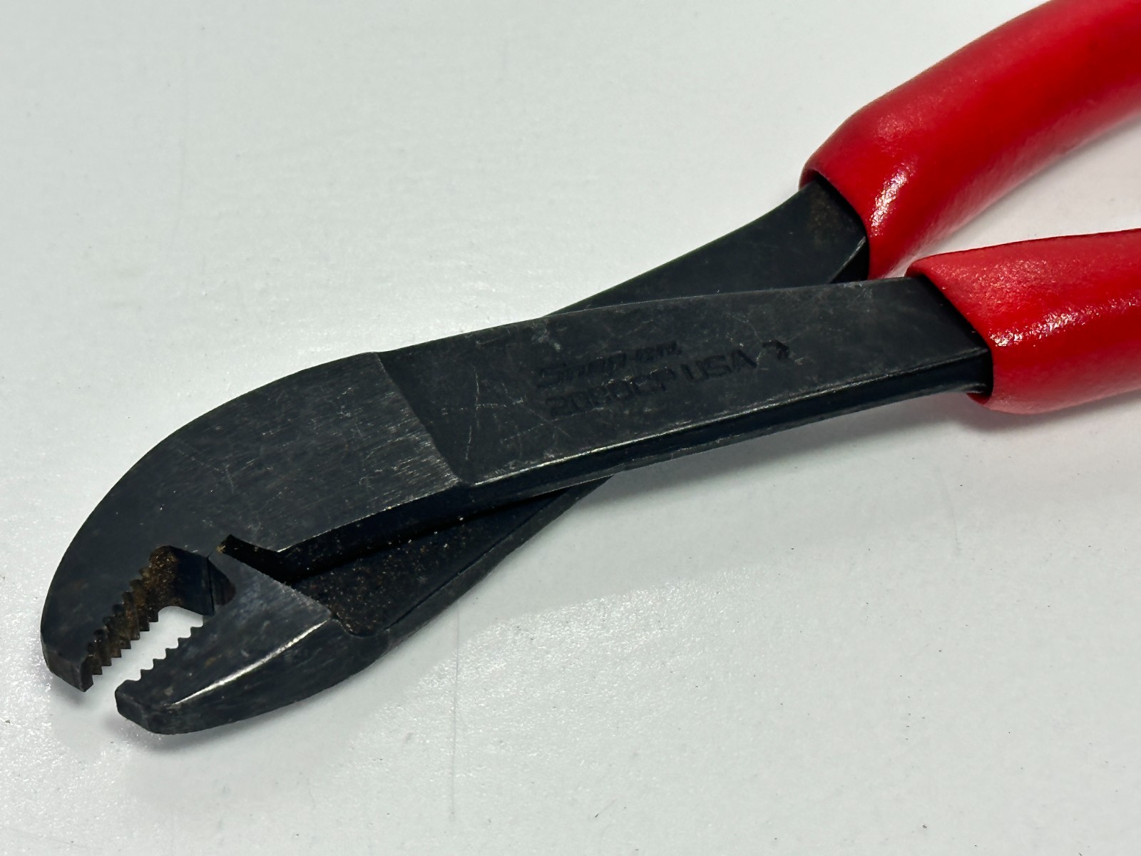 Snap-On Tools USA 208BCP Battery Terminal Pliers Side Mount Angle Nose, Red Grip
