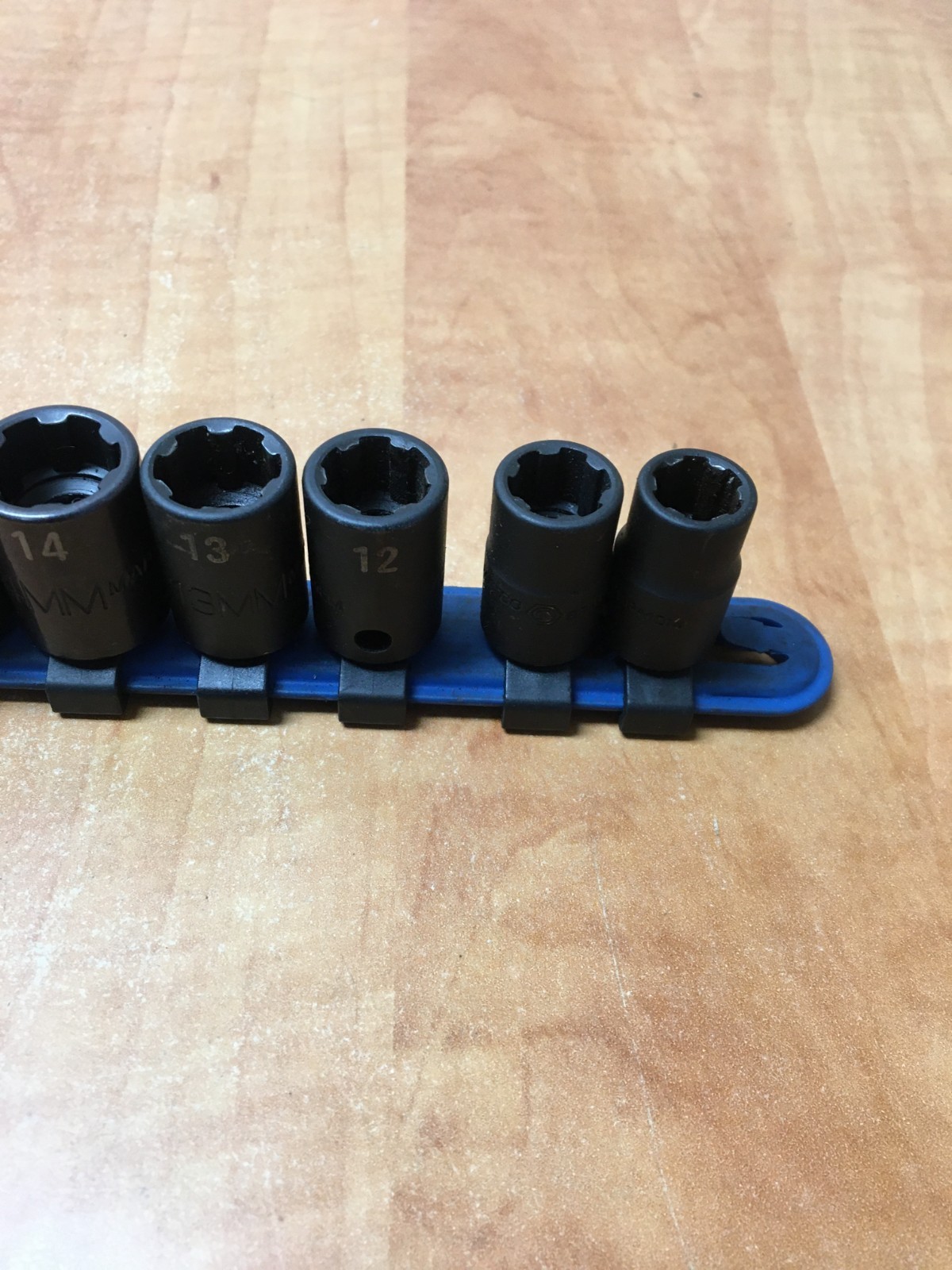 Matco Tools 10 PIECE 3/8″ DRIVE METRIC PRO NON-SLIP IMPACT SOCKET SET – SBPMA10R