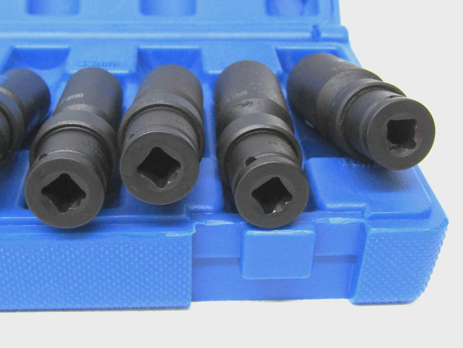 Grey Pneumatic 1/4″ dr Metric Deep Length Surface Drive Universal Set 9712UMD