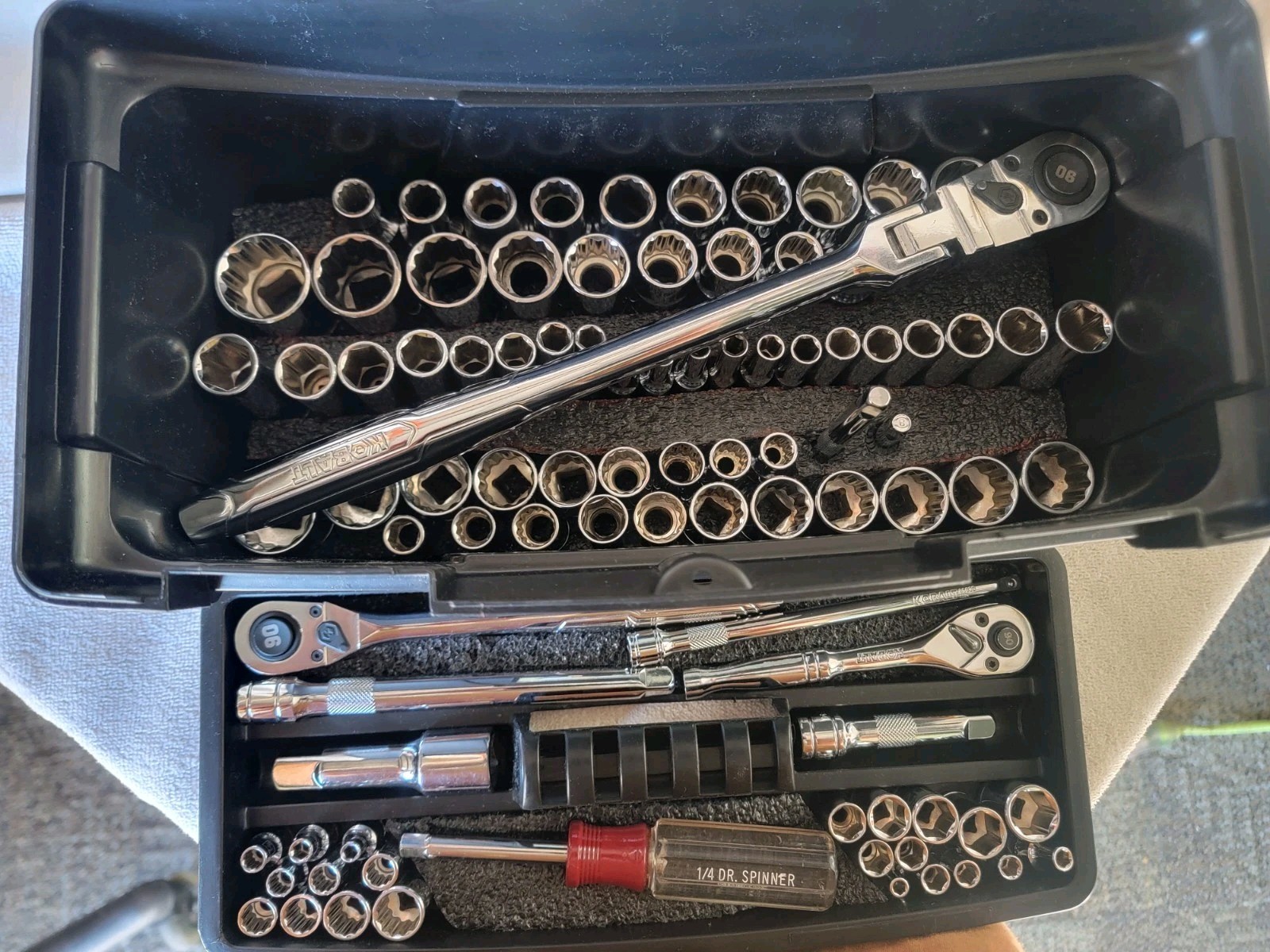 93pc Kobalt MIX Socket Wrench Set 1/4, 3/8, 1/2 dr., SAE/Metric + 18pc Apex Bits