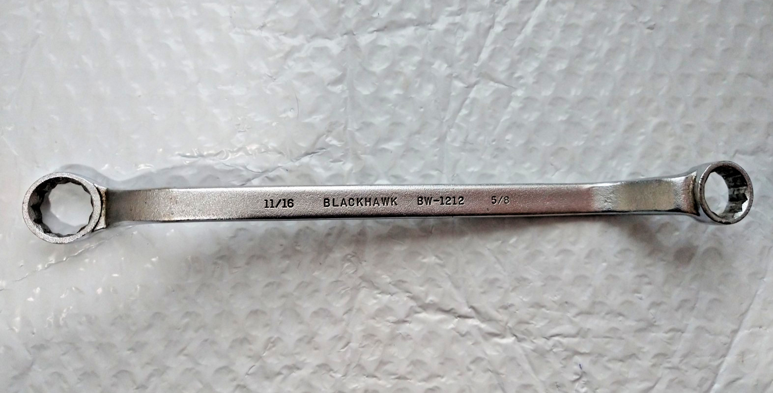 BLACKHAWK TOOLS BW1212, 5/8″x11/16″ DBL BOX WRENCH, 10″ LONG, 12 POINT.