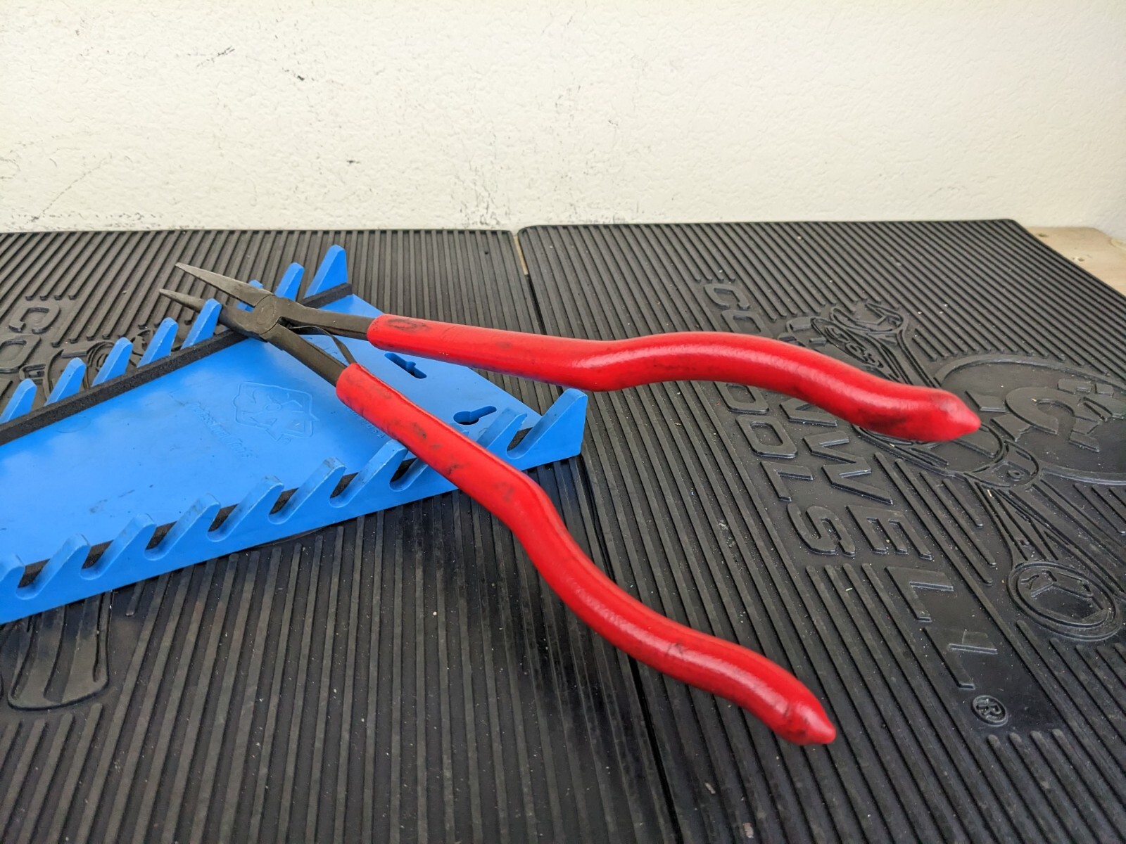 #be495 Snap-On 915CP Long Reach Needle Nose Pliers