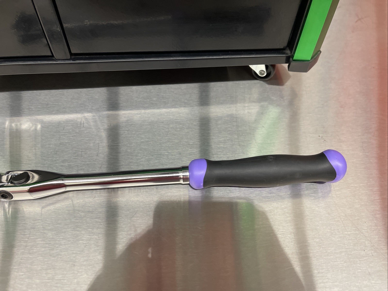 NEW Matco Tools BFR128LFP 3/8″ DRIVE 12-1/2″ LOCKING FLEX HEAD RATCHET PURPLE