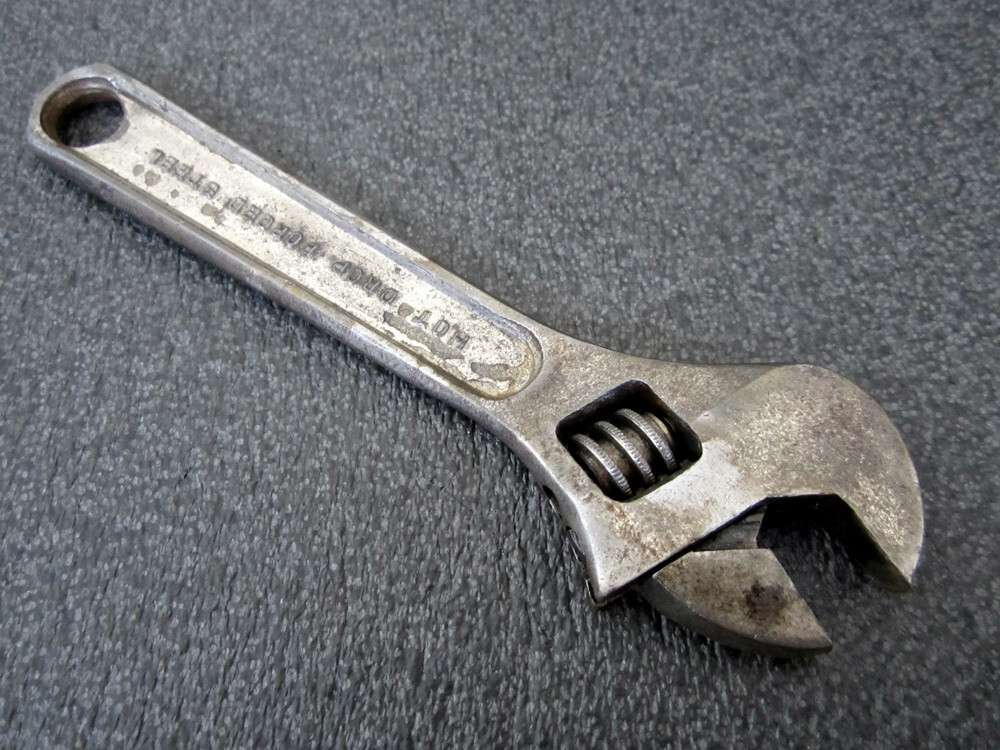 Vintage Stellar 6″ Angle Wrench Hot Dropped Forge Steel – Germany?