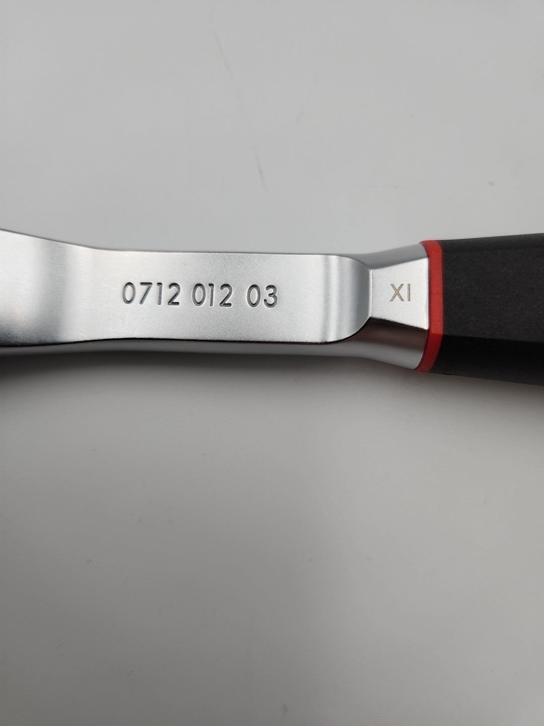 ZEBRA 1/2 Inch Lever Reversible Ratchet, Dust Protected 071201203 XL