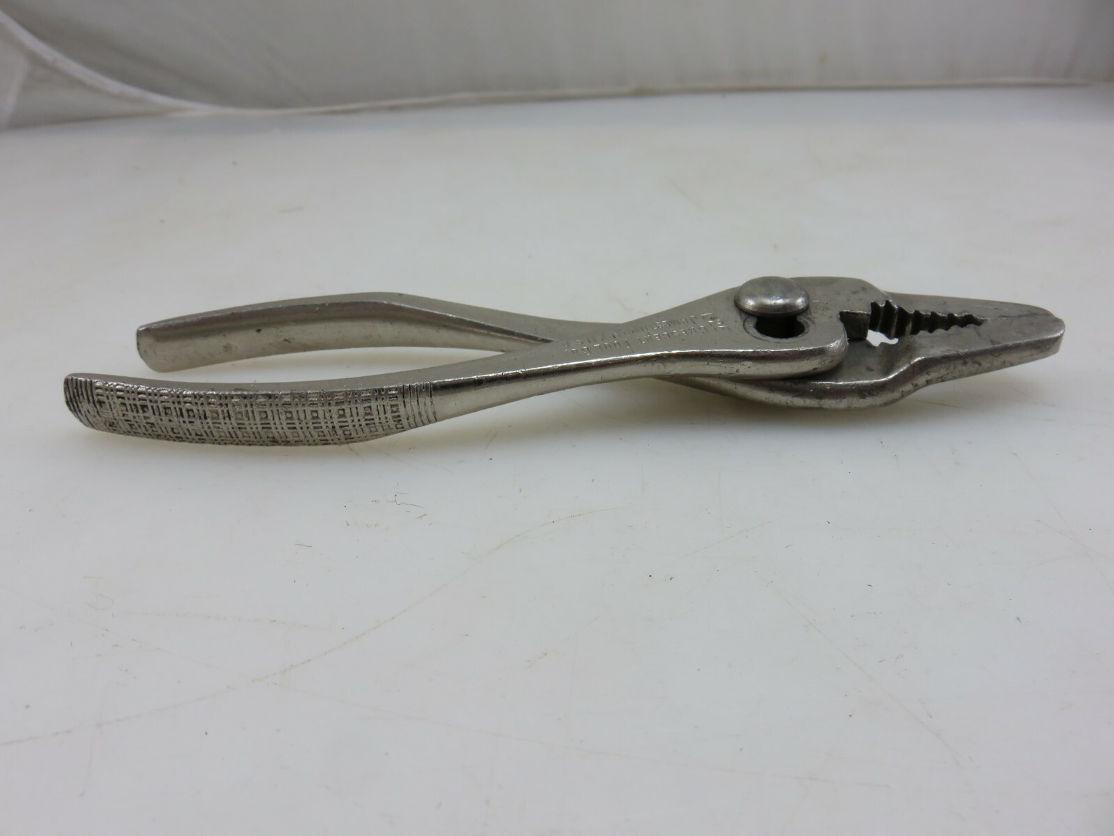 Crescent L26 Adjustable Thin Nose Slip Joint Pliers 6.5″ Long Vintage USA