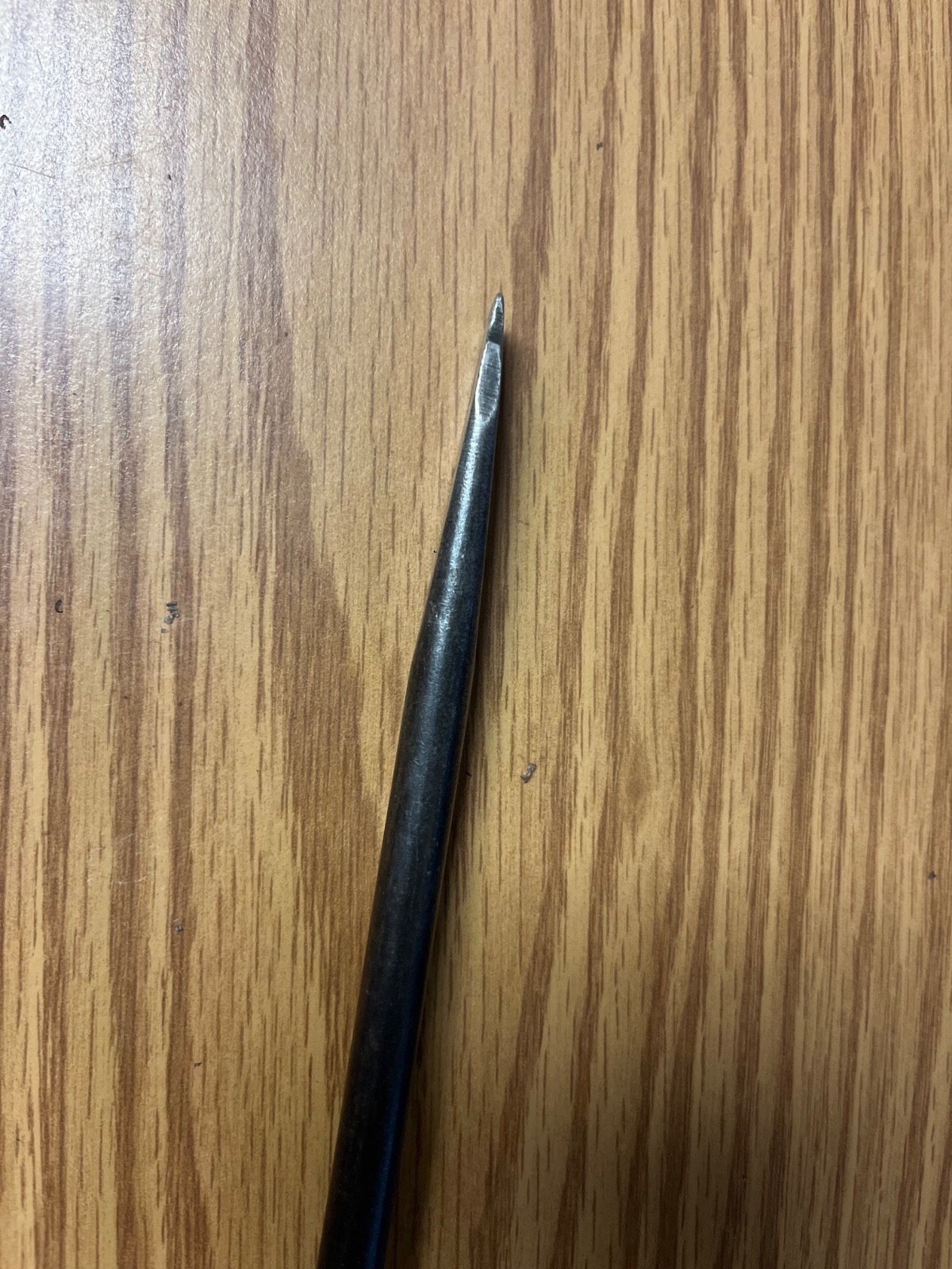 SNAP ON SSD422A – 25.25″ LONG BLACK HANDLE FLAT BLADE SCREWDRIVER – LOC# 272