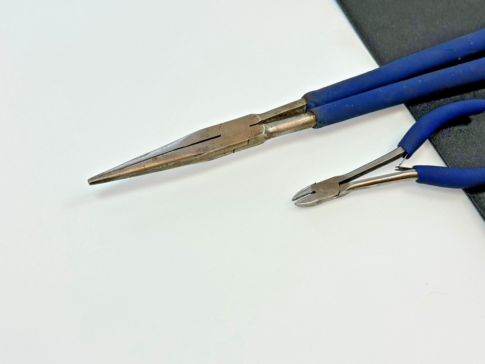 Craftsman Diagonal Pliers Blue Grip w/ Unknown XL Extra Long Long Nose Pliers