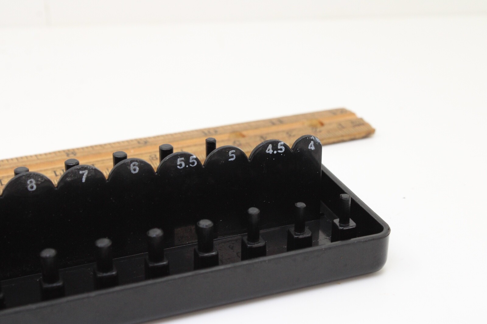 Goliath Industrial Tool ST14M Metric 1/4″ Drive 28 Socket Black Tray Rack Holder