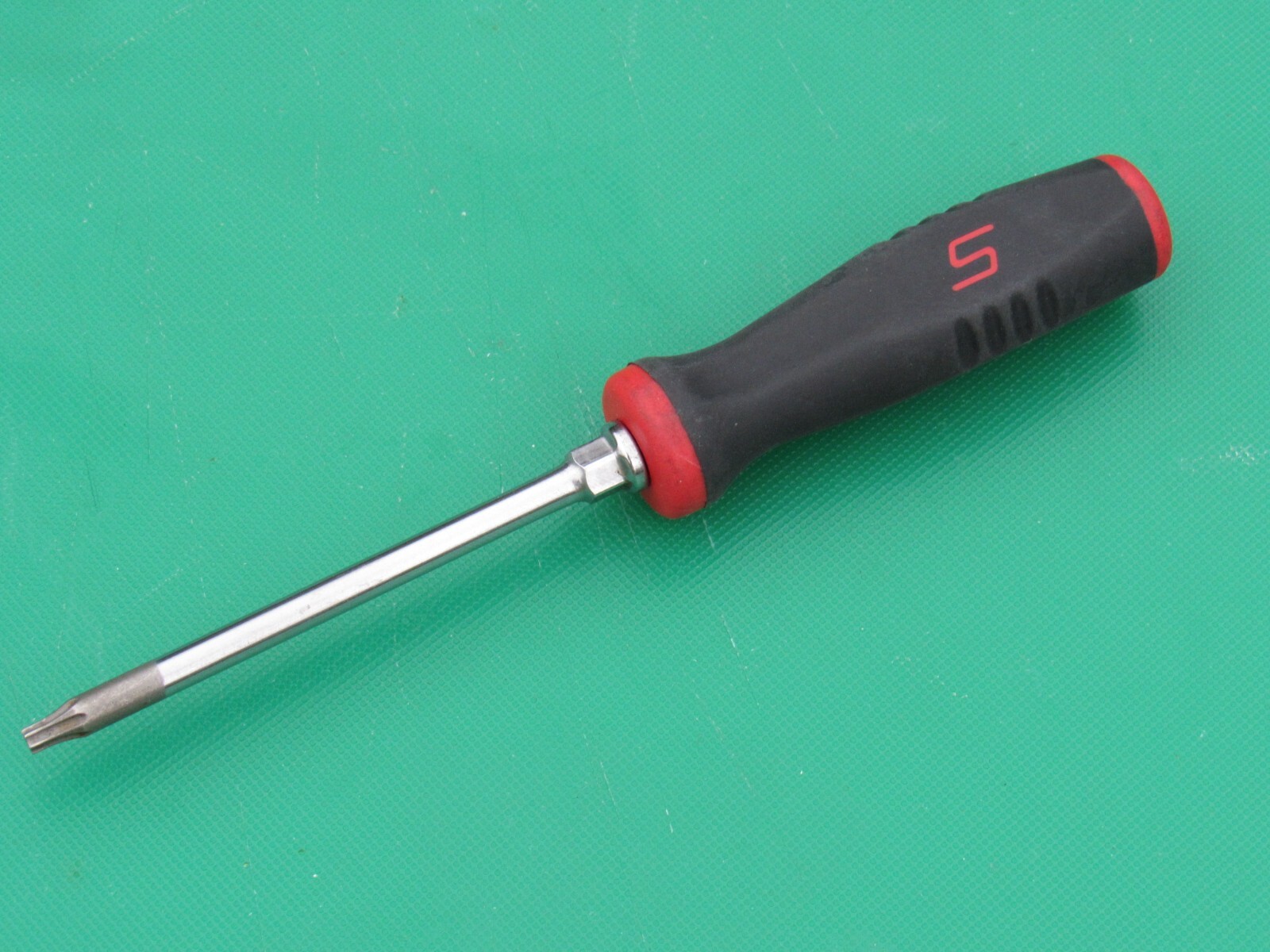 SNAP ON SGDT315A T15 BLACK RED MINI SOFT GRIP HANDLE TORX SCREWDRIVER SGDT315 15