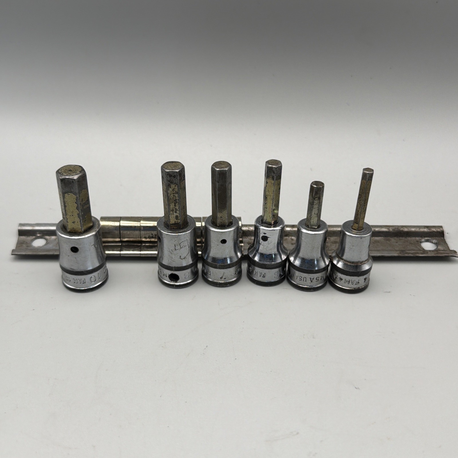 Snap-On 6 Piece Metric Hex Bit Socket Set FAM4A-FAM10B 3/8″ drive